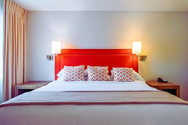 Room 28 of 58