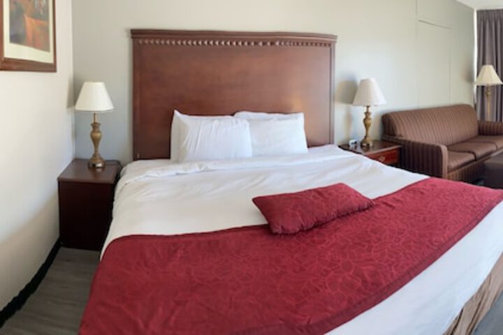 Room 7 of 26