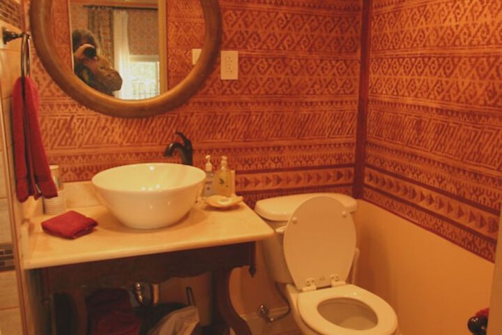 Room 8 of 40