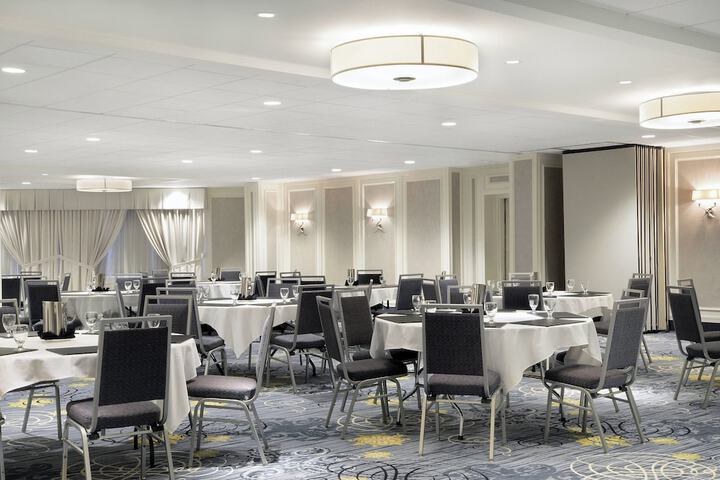 Sheraton Cavalier Saskatoon Hotel
