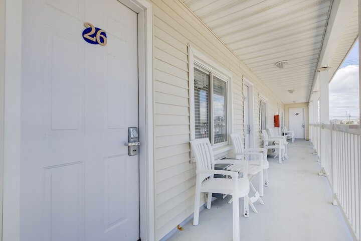 Surf City Hotel
