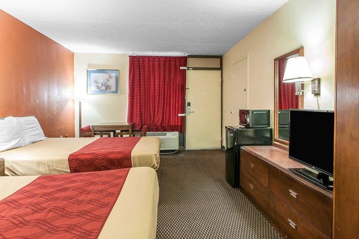 Room 36 of 50
