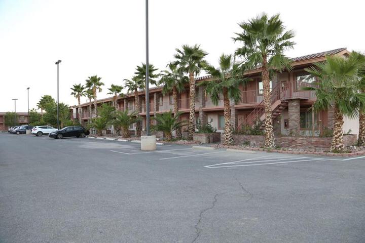 Death Valley Inn