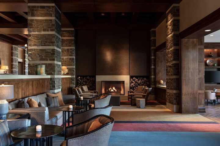 Hotel Interior 36 of 128
