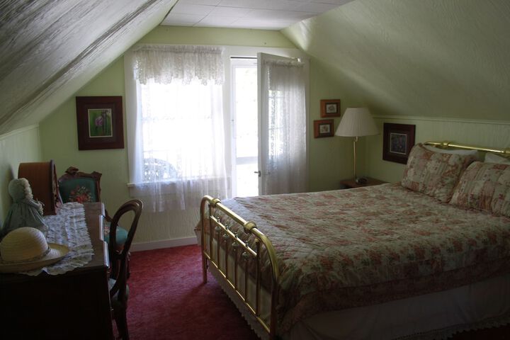 Room 20 of 64