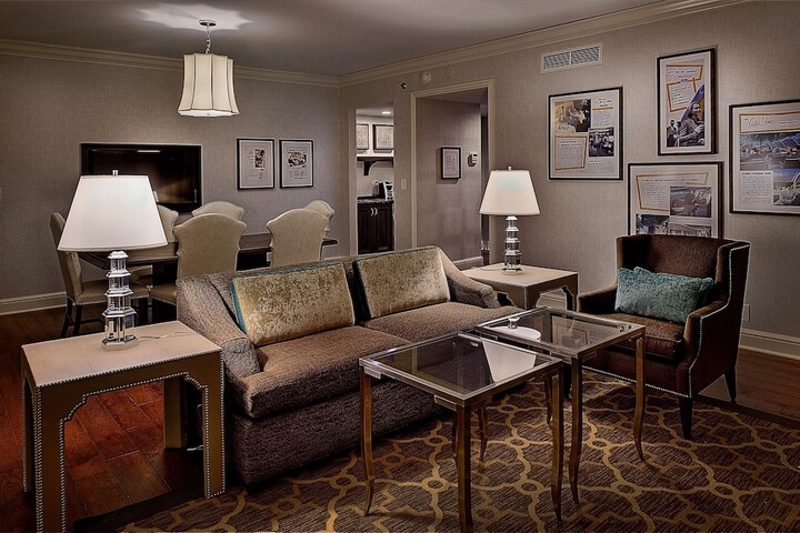 Room 85 of 160