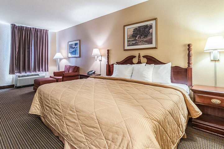 RODEWAY INN