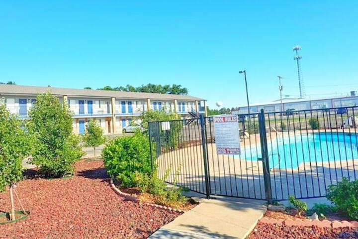 Shiloh Inn