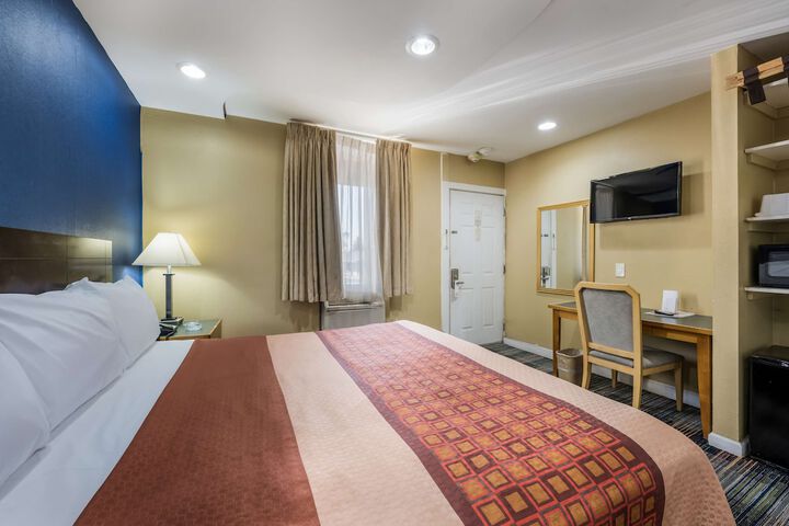 Knights Inn Trevose