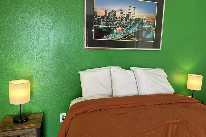 Room 37 of 50