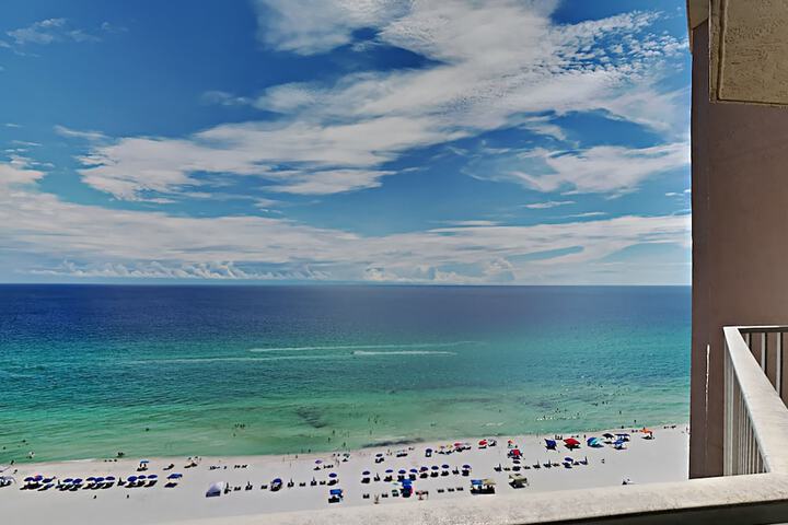 Beach 28 of 40