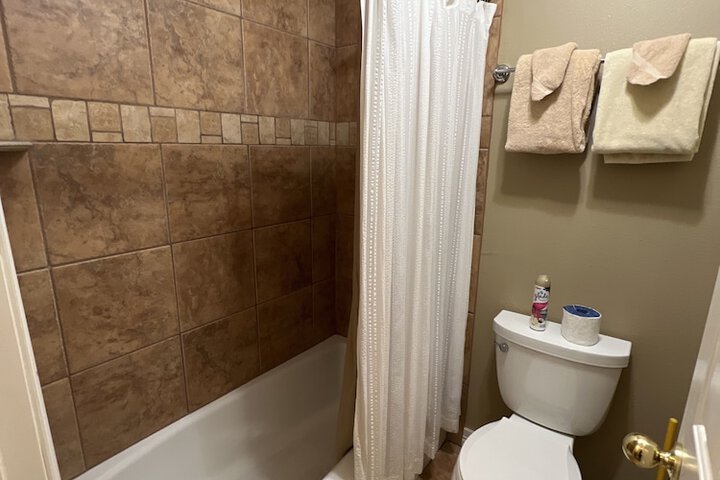 Room 12 of 113