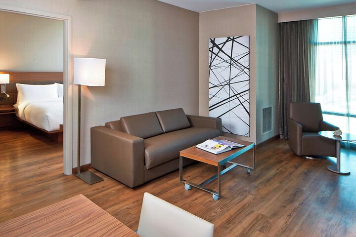 Room 16 of 59