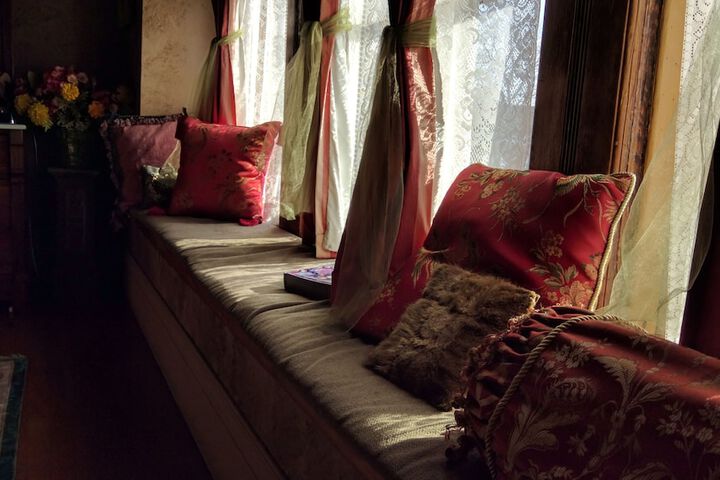 Room 43 of 87