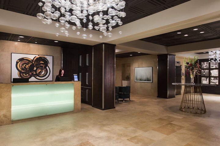 Hotel Duval Autograph Collection