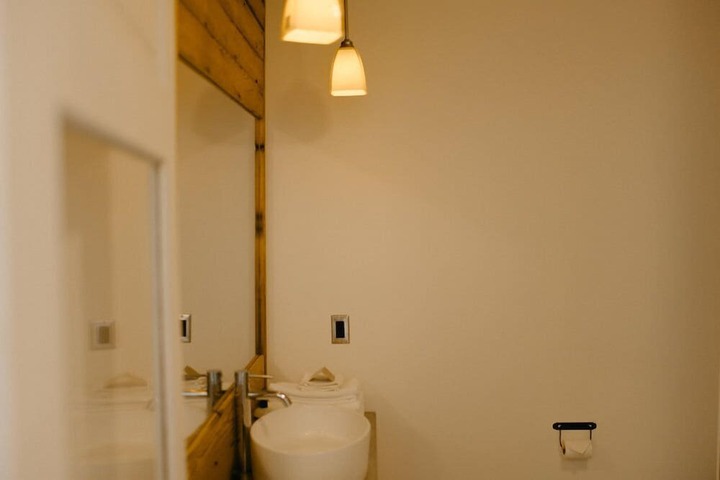 Room 57 of 92