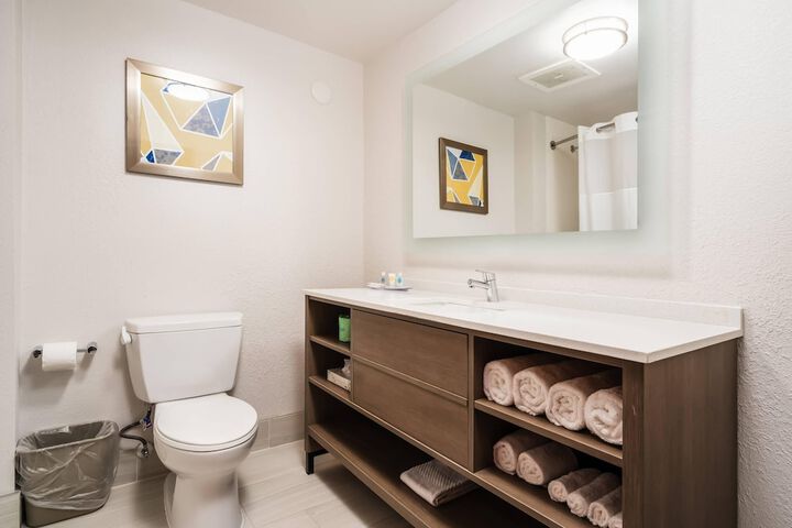 Comfort Suites Columbia Northeast - Fort Jackson