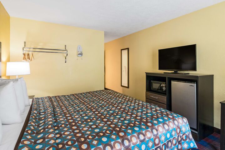 Americas Best Value Inn Clayton