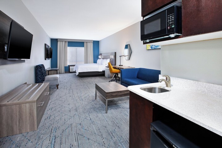 Holiday Inn Express & Suites Duncan by IHG
