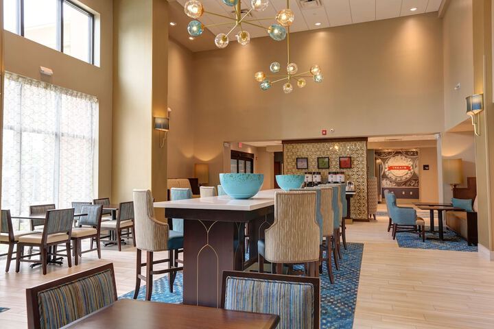 Hotel Interior 11 of 34