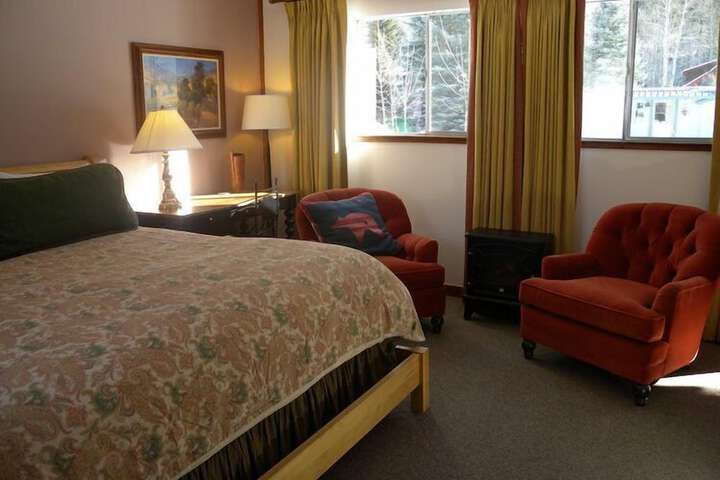 Room 109 of 141