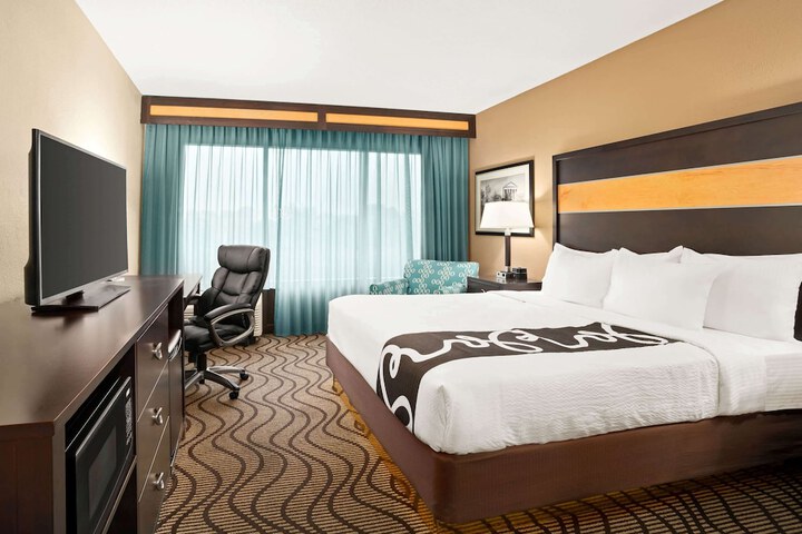 Room 17 of 29
