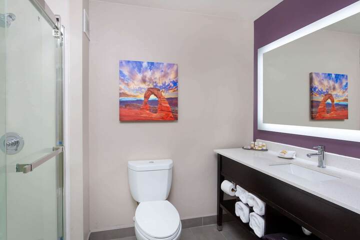 Room 29 of 60