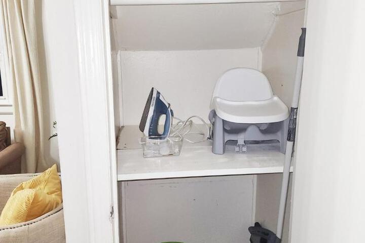 Chic Spacious Apt Near Attractions / Food/EWR/NYC