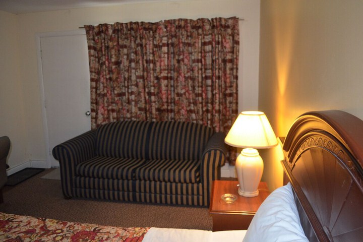Room 20 of 24