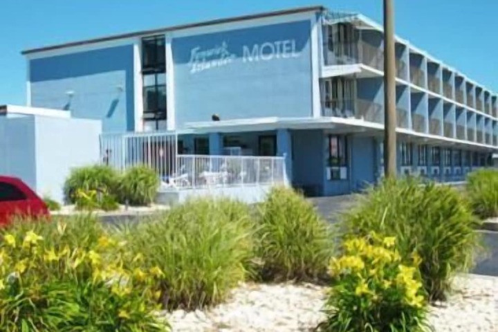 Fenwick Islander Motel