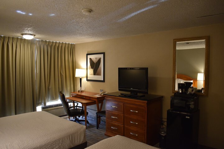 Room 19 of 40