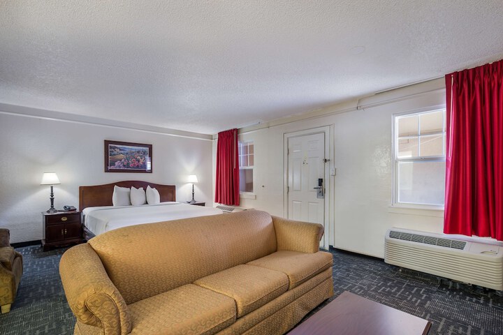 Room 17 of 57