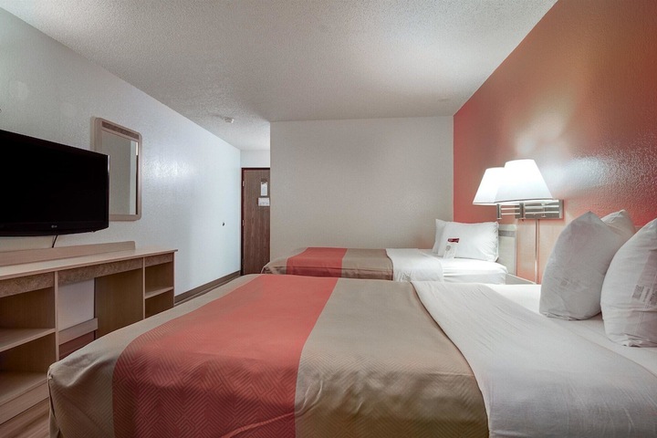 Motel 6 Colby KS