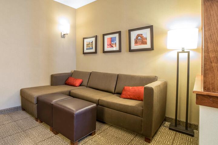 Room 19 of 41