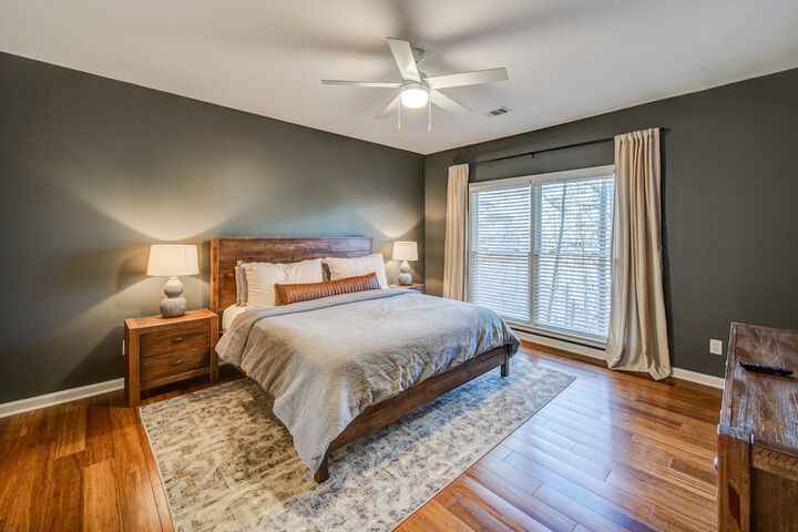 Luxury Mountain Home in Big Canoe! Golf / Lake / EV / Game Room!