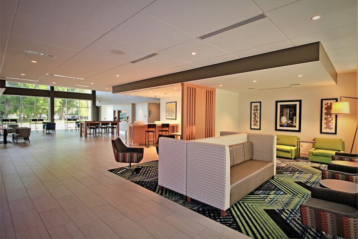 Holiday Inn Express & Suites Ocala by IHG