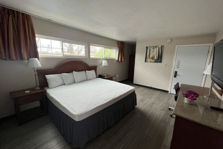 Room 20 of 23