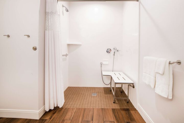 Room 29 of 52