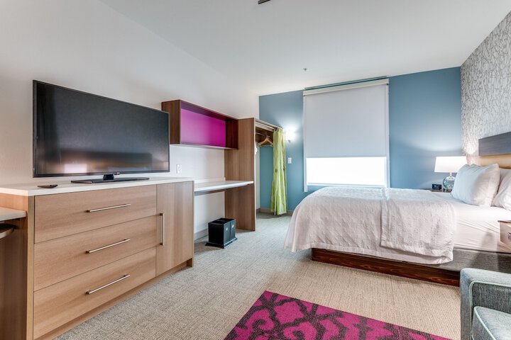 Room 16 of 26