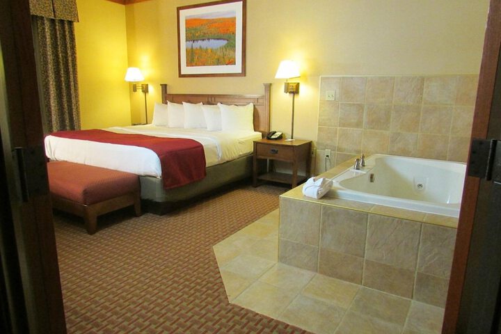 Canal Park Lodge