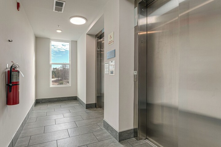 Central Condo 2 Mi to Downtown Fuquay-varina