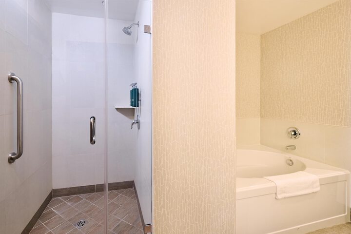 DoubleTree by Hilton Buena Park