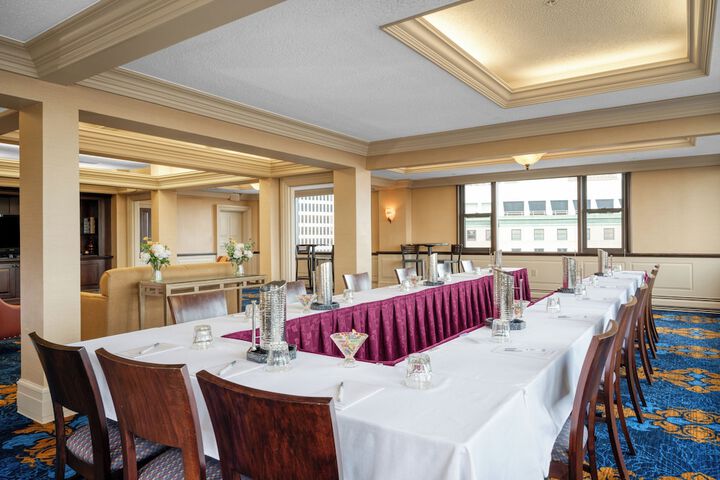 Hampton Inn & Suites Providence Downtown