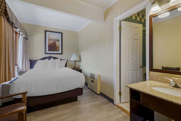 Room 30 of 67