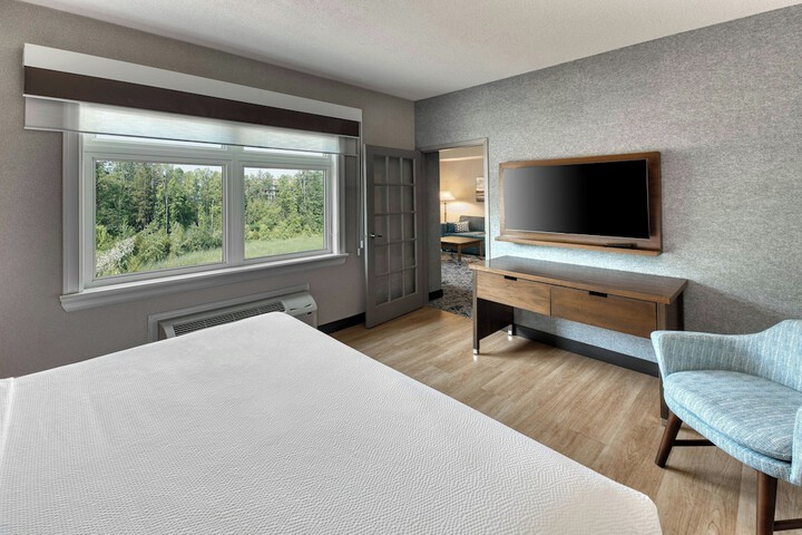 Four Points by Sheraton Barrie