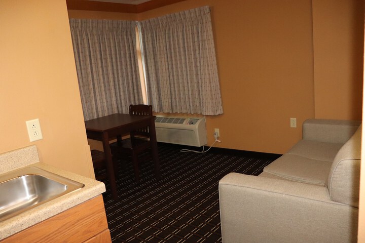 Room 23 of 26