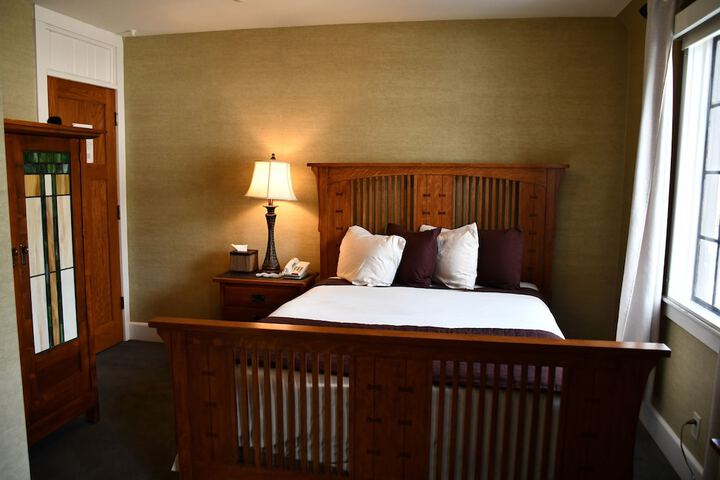 The Settlers Inn