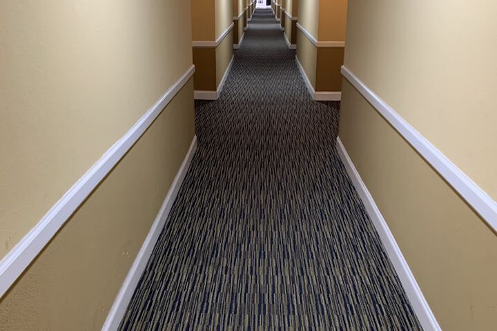 Ballroom/Hall 24 of 25