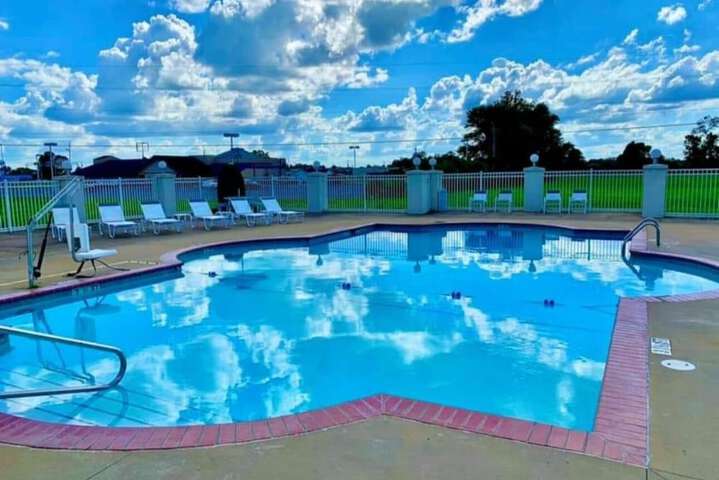 Pool 6 of 45