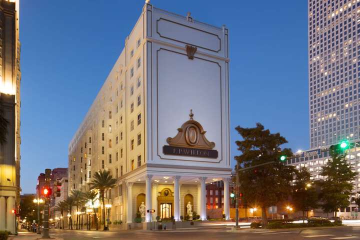 Hotel 2 of 212
